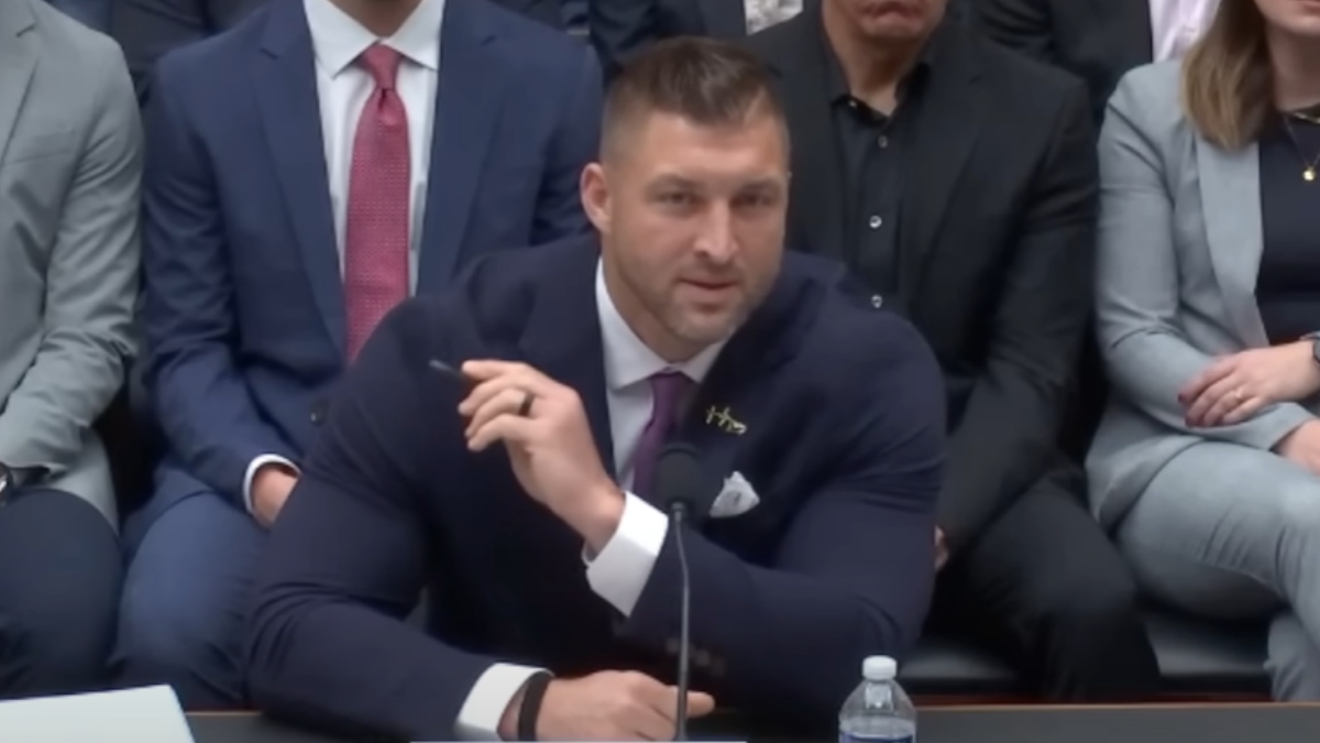 Tim Tebow Gives Heart-Wrenching Testimony Urging Congress To Help Fight Human Trafficking & Child Exploitation  InspireMore [Video]