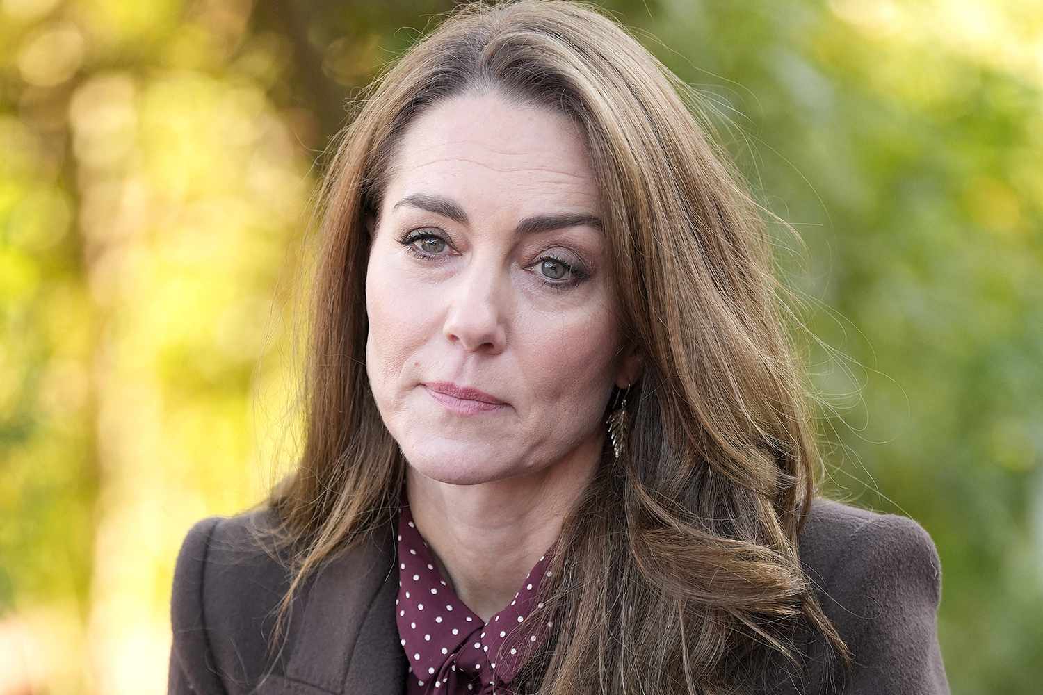 Inside Kate Middleton’s Meeting with Families of Young Girls Killed [Video]