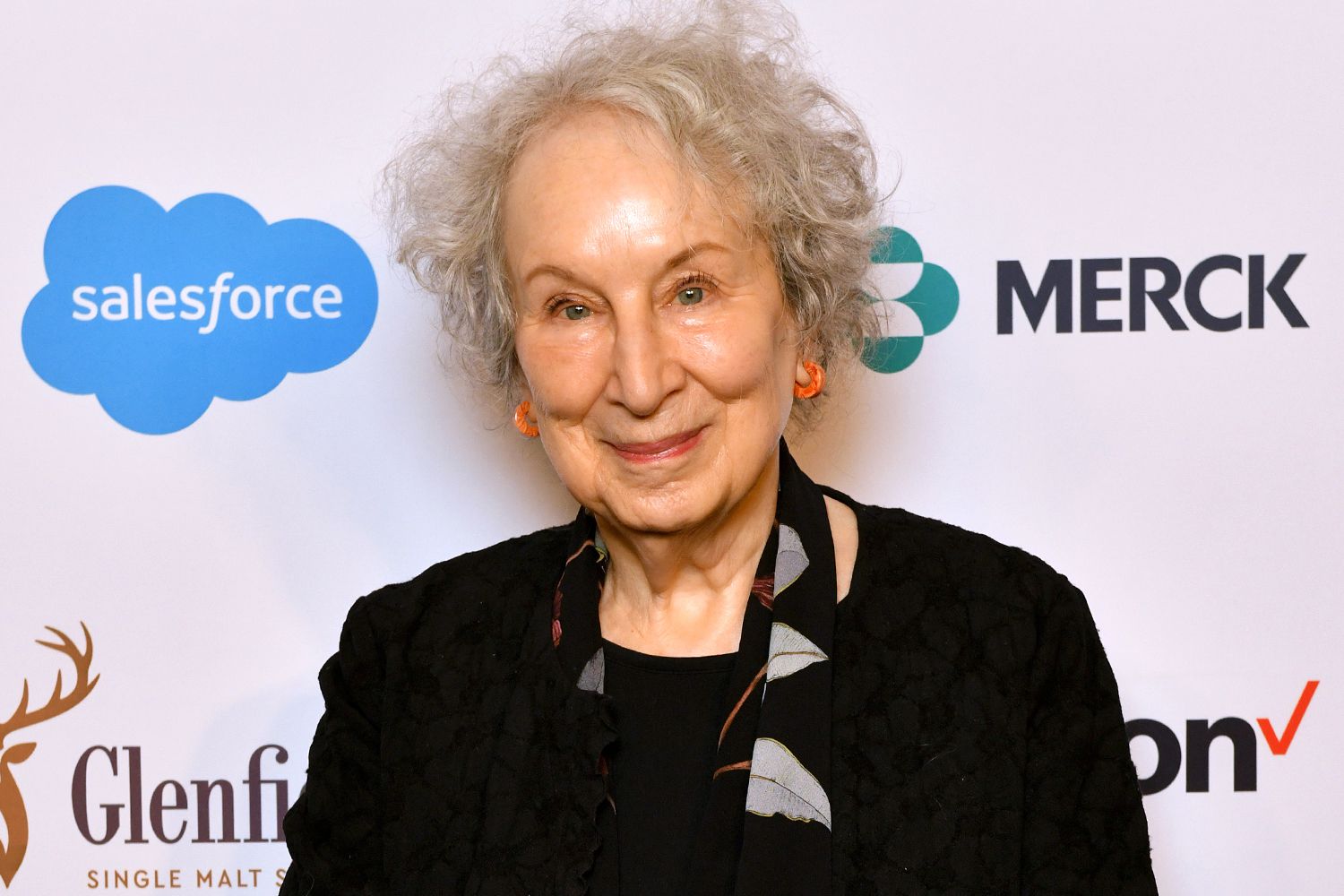 Margaret Atwood Says She’s Not Afraid of Death in New Interview [Video]