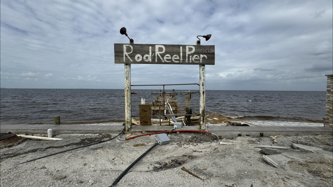 Rod & Reel Pier restaurant destroyed by Milton [Video]