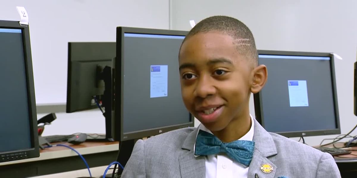 14-year-old becomes youngest freshman at his college [Video]