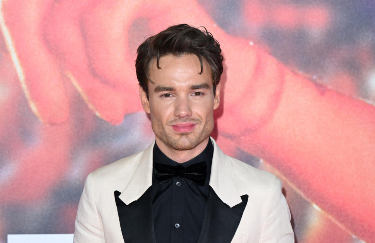 Liam Payne posted on social media hours before [Video]