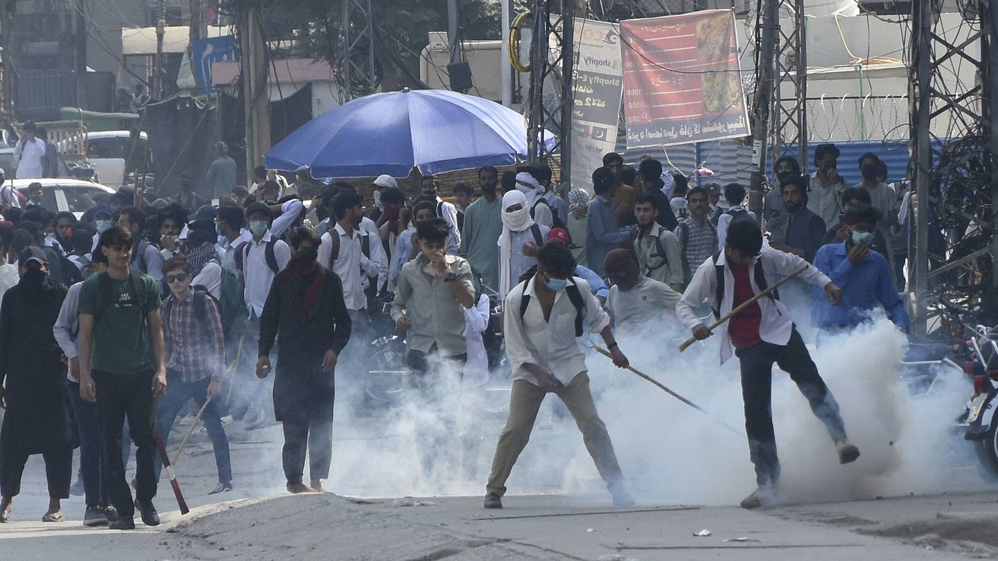 Pakistani police fire tear gas at protesting students as anger spreads over alleged on-campus rape  WSOC TV [Video]