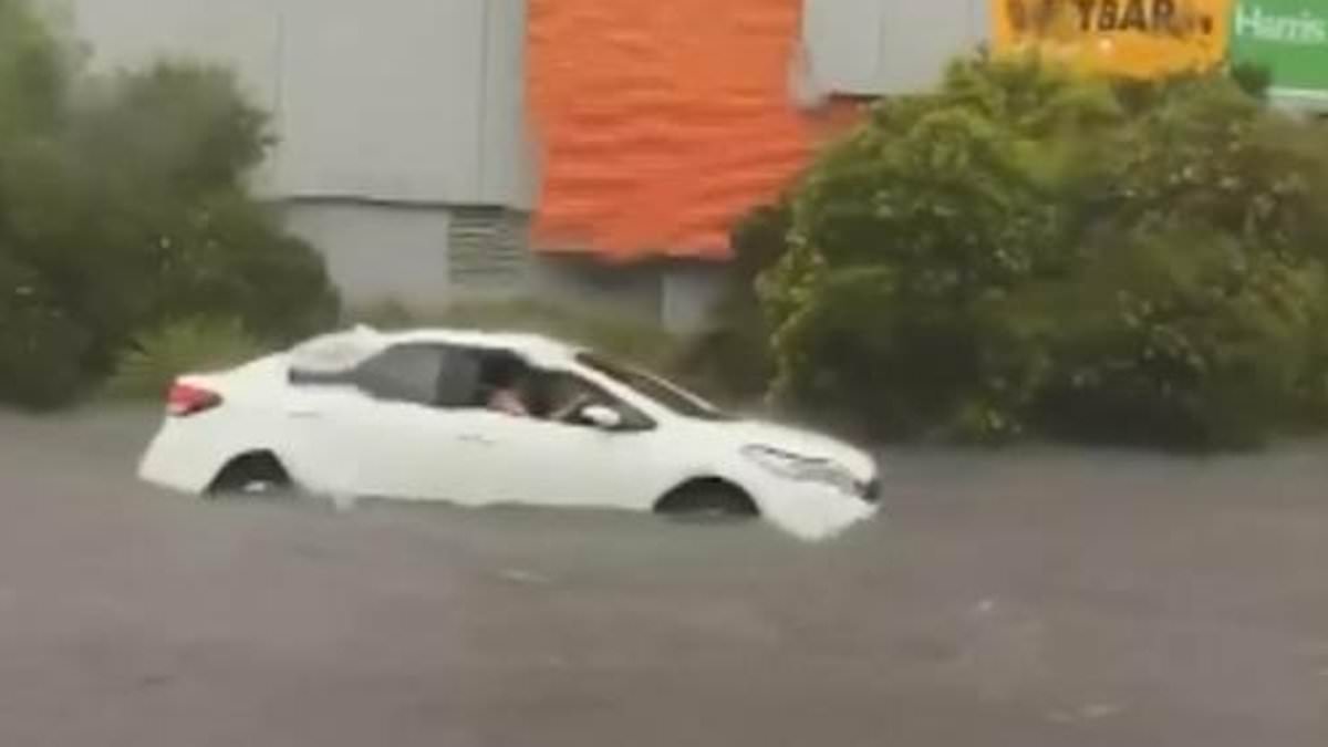 Roads turn to rivers as drivers are stranded in their cars amid raging flood waters and thousands are left without power following ‘supercell’ storm in Victoria and South Australia [Video]