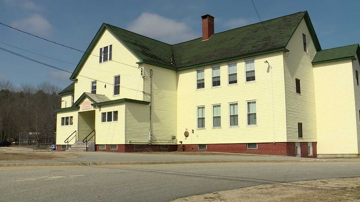 West Paris elementary school one step closer to closing for good [Video]