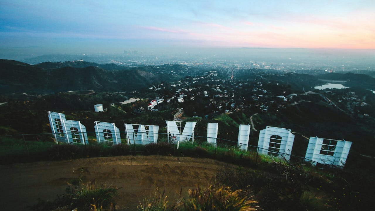 In LA, marketers cant escape the influence of Hollywood  but they dont want to [Video]