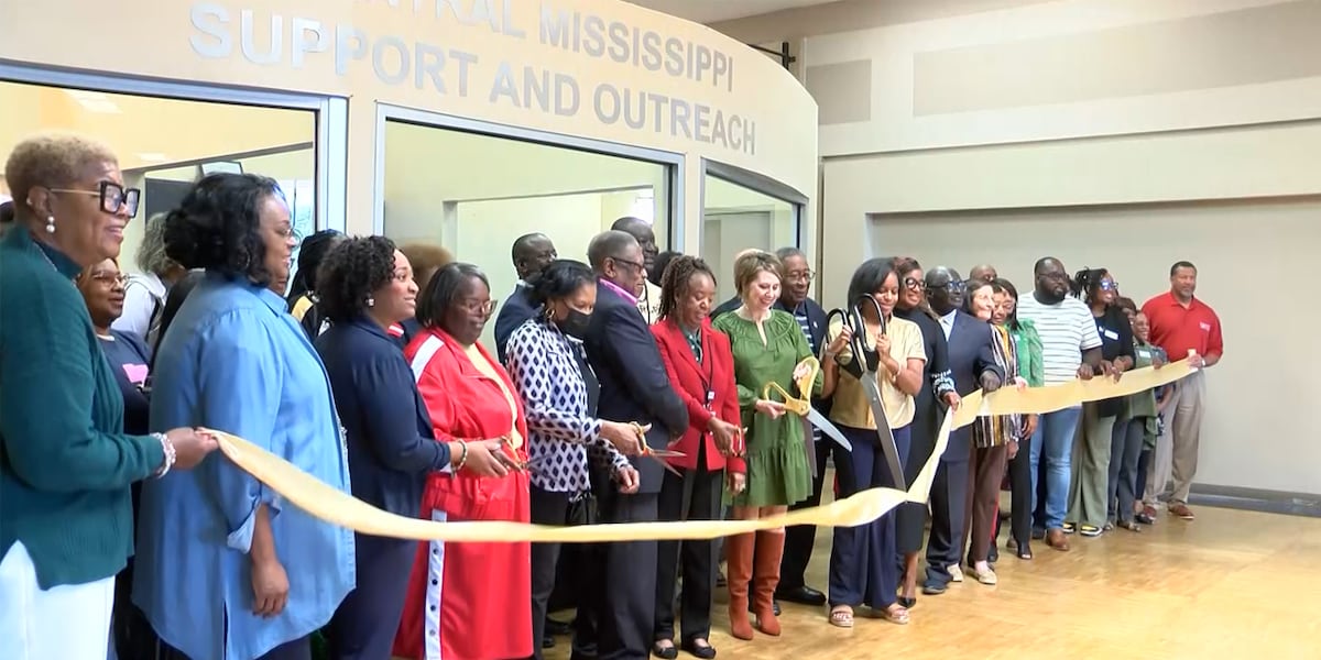 Senior Gratitude Day at Jackson Medical Mall introduces upgraded transportation system [Video]