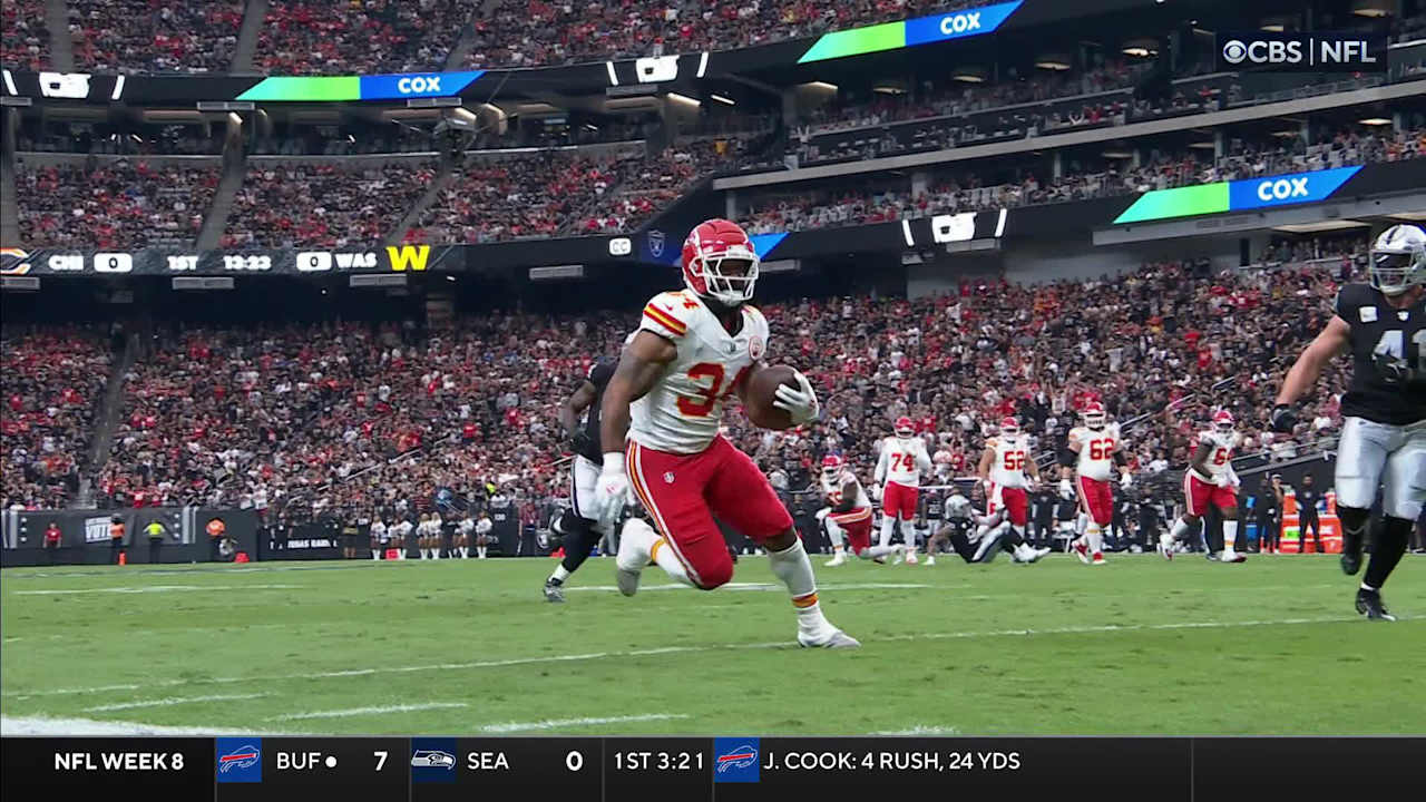 Quarterback Patrick Mahomes’ Lob to Samaje Perine Lands Chiefs Inside Raiders’ 5-yard Line on First Drive [Video]