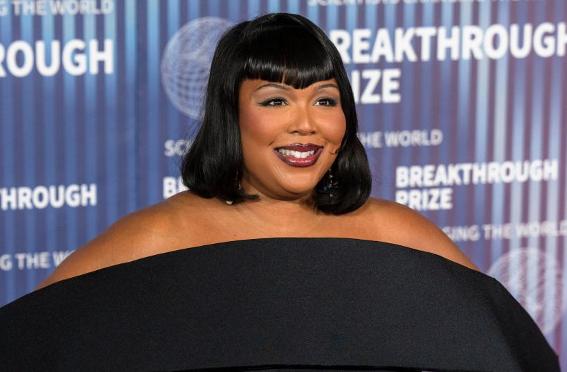 Lizzo Leans Into Weight Loss Rumors This Halloween [Video]