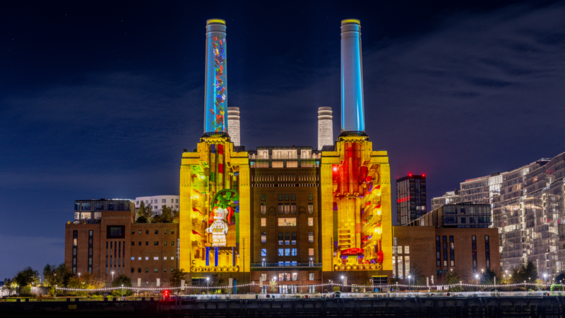 LEGO animates Battersea Power Station [Video]