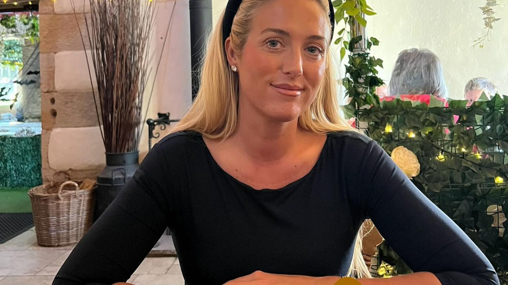 Paris Fury fans ‘figure out’ the horrible reason the mum-of-seven normally covers her left wrist in Instagram pics [Video]