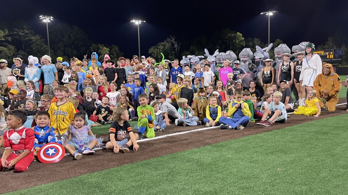 TJC hosts annual costume baseball game for Halloween [Video]