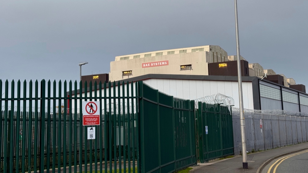 Fire breaks out at U.K. nuclear submarine shipyard [Video]