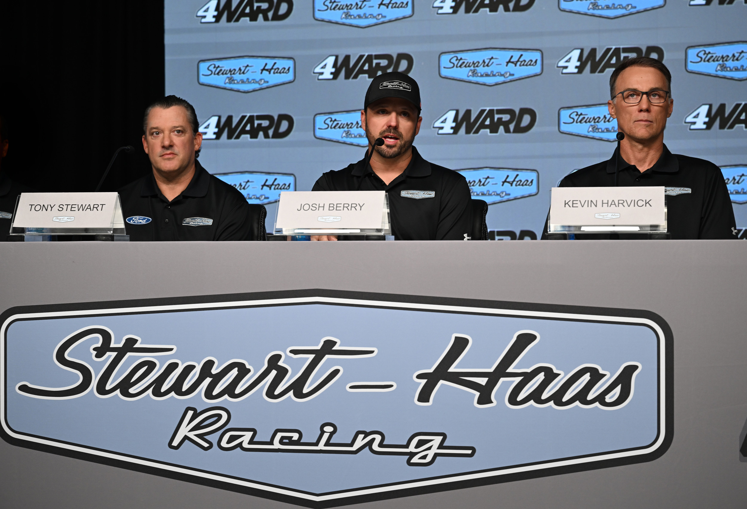 Stewart-Haas Racing Releases Heartfelt Tribute As NASCAR Exit Looms [Video]