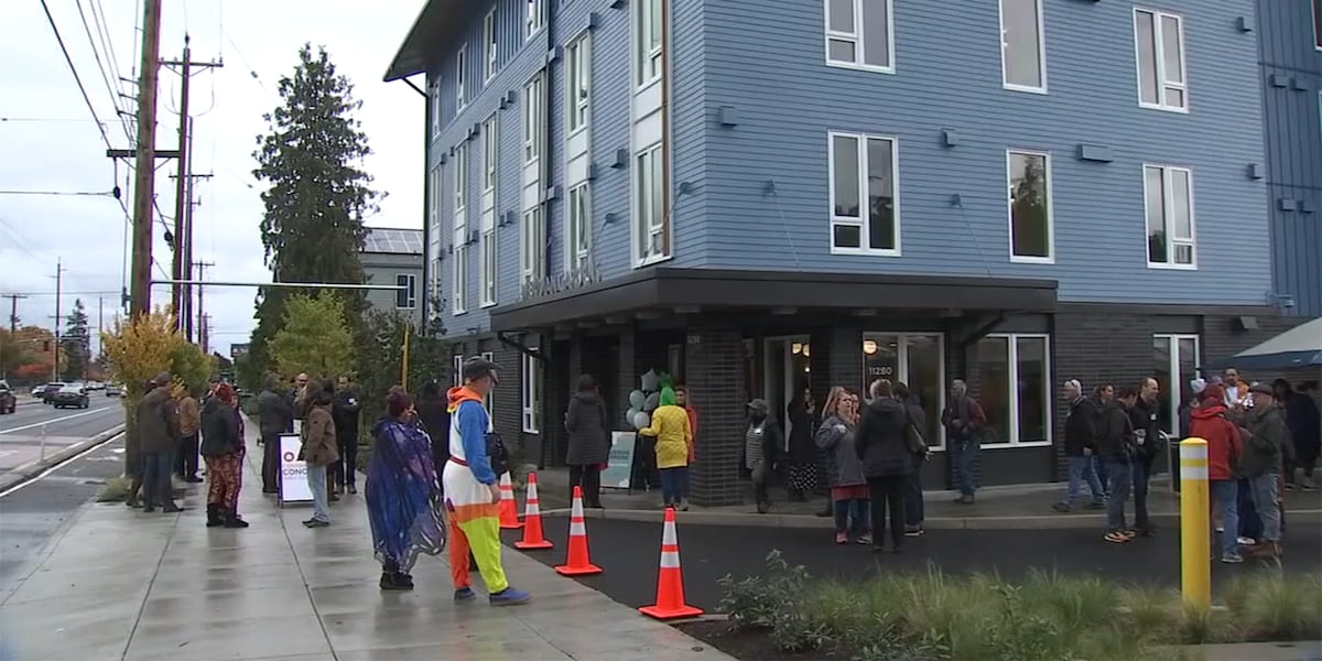 Affordable housing complex for people in addiction recovery opens in SE Portland [Video]