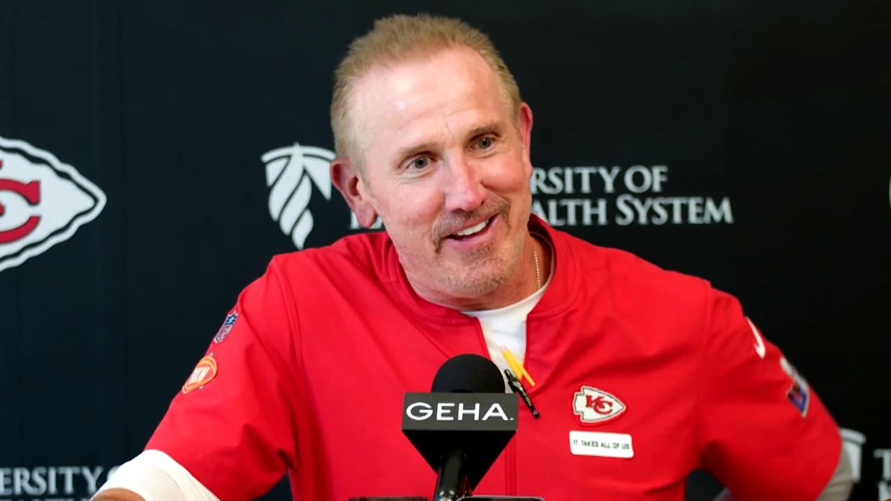 Defensive Coordinator Steve Spagnuolo: ‘I Keep Waiting for a Game When I Put the Film on and its Not a Top Offense Were Playing’ [Video]