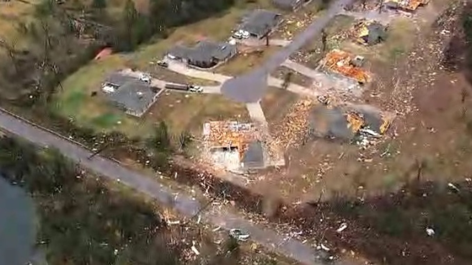 Injuries, damage reported as swarm of possible tornadoes hits Oklahoma City area [Video]