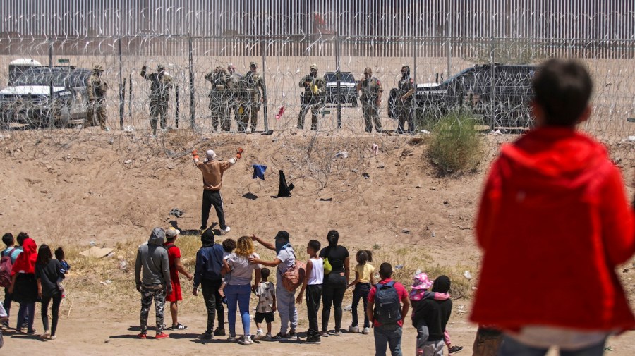 Texas senators, law enforcement downplay Trumps promise of mass deportation [Video]