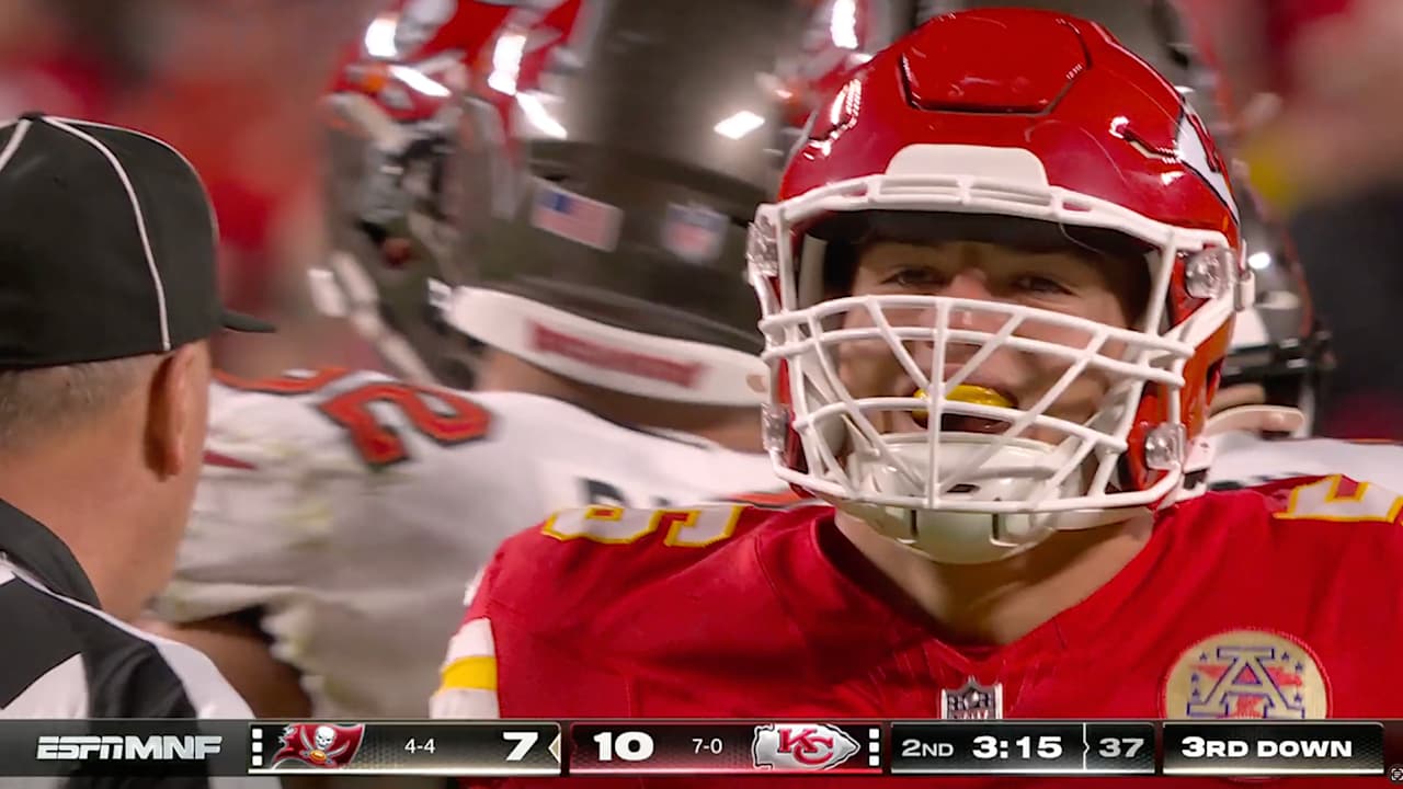 Kansas City Chiefs Defensive End George Karlaftis Picks Up Fourth Sack of 2024 Against Baker Mayfield [Video]