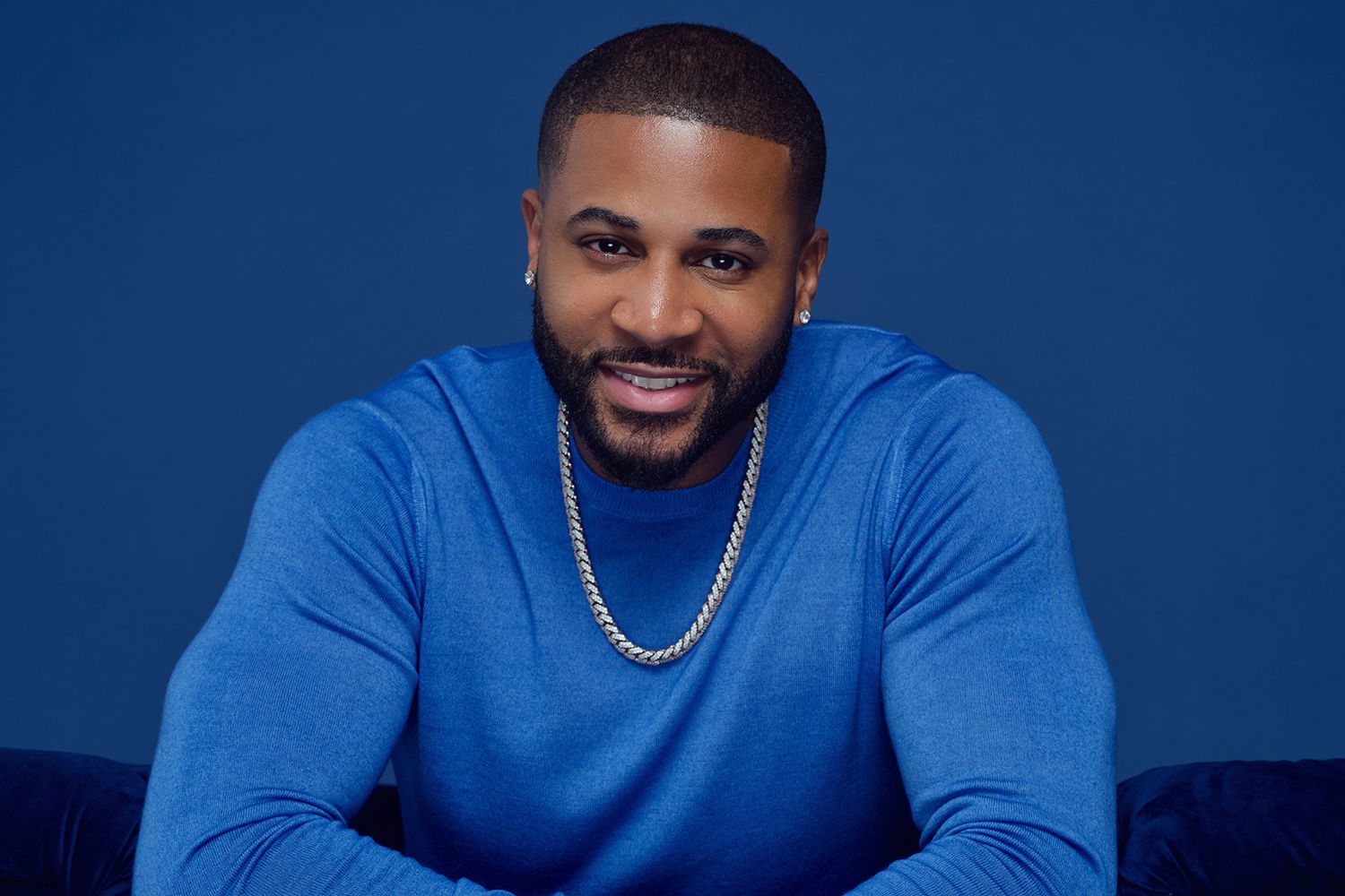 Former NFL Player Devale Ellis Has New Rom-Com and a Plan to Win an Oscar (Exclusive) [Video]