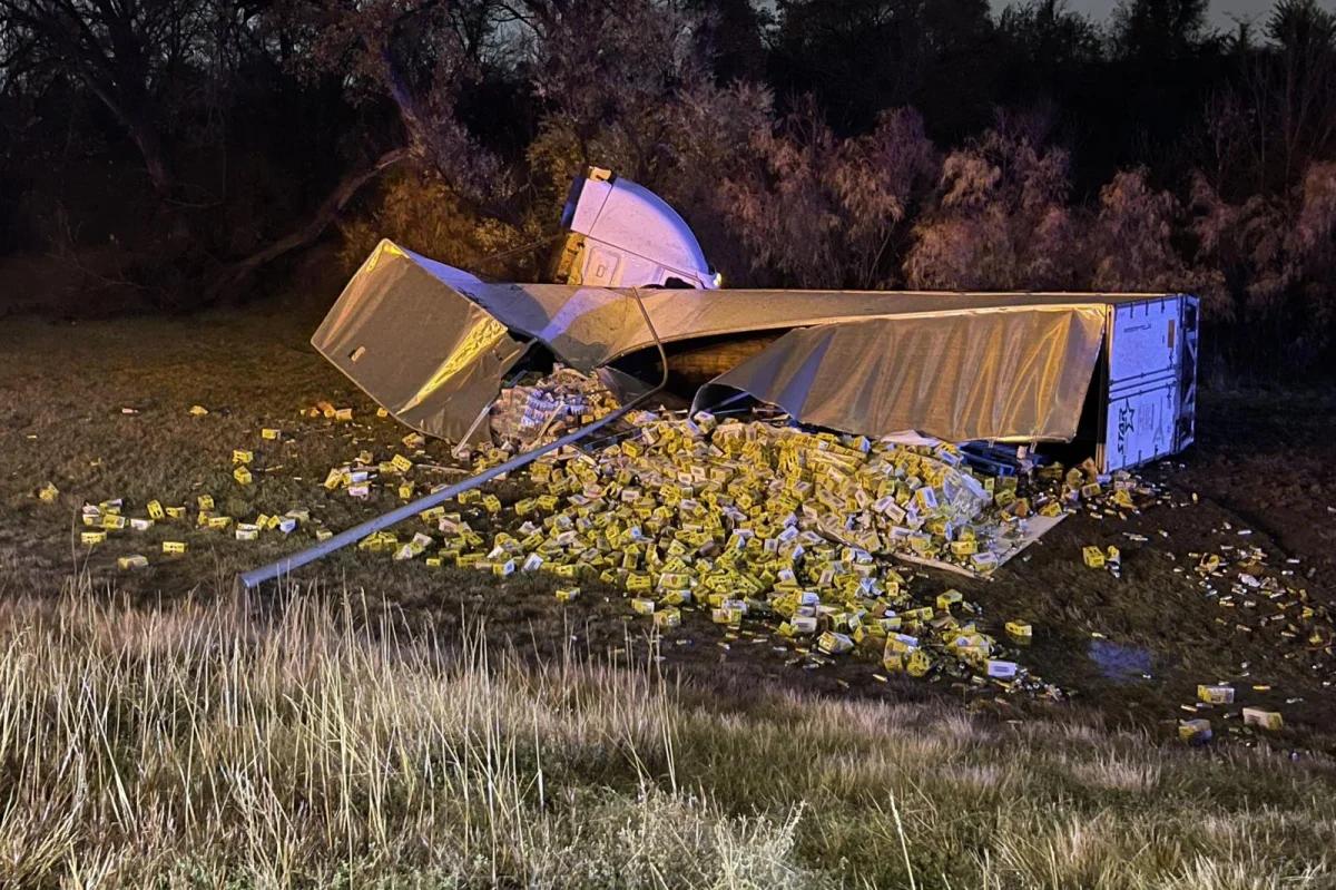 Look: Truck spills load of energy drinks along Nebraska highway [Video]