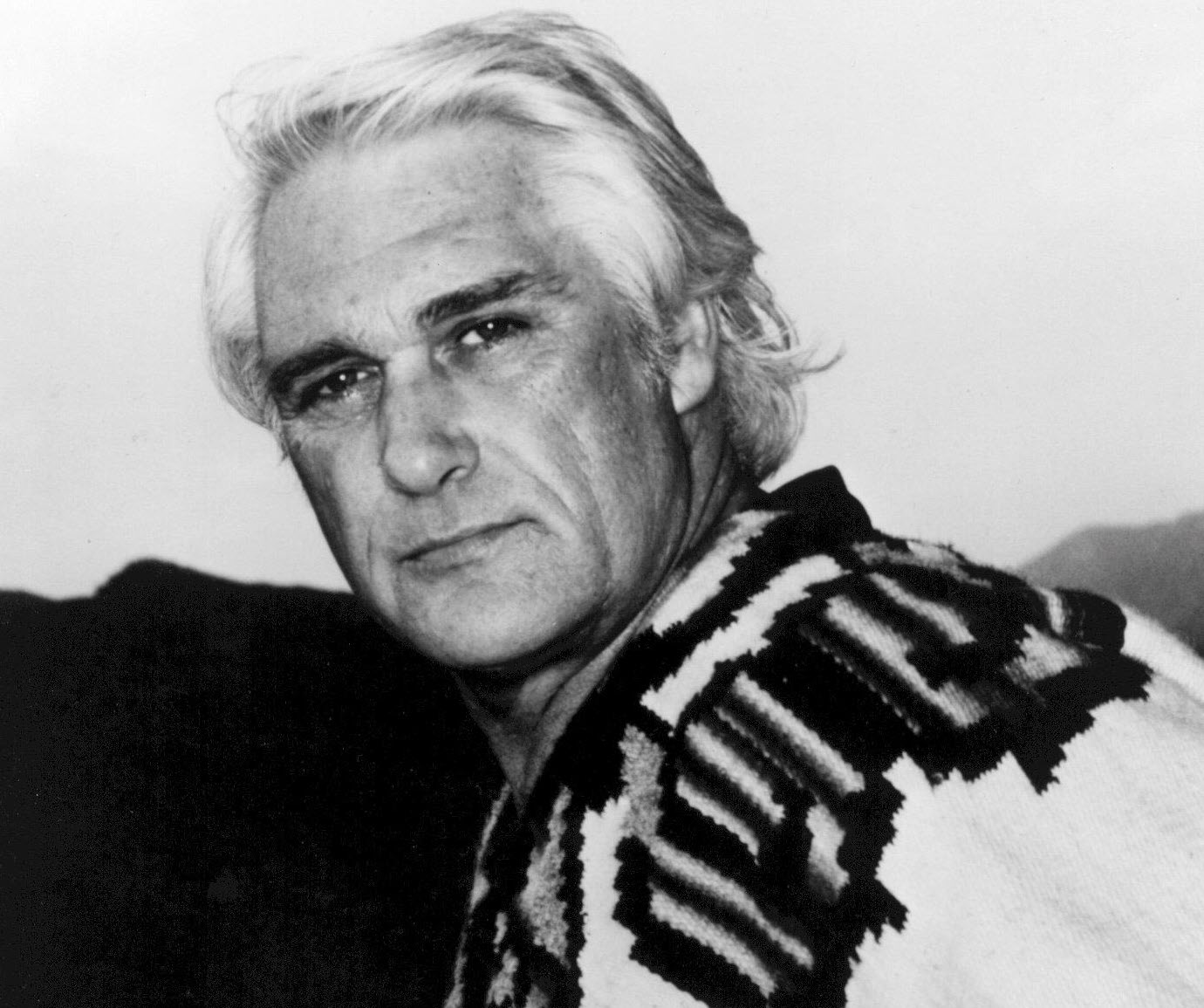 10 Best Charlie Rich Songs of All Time [Video]