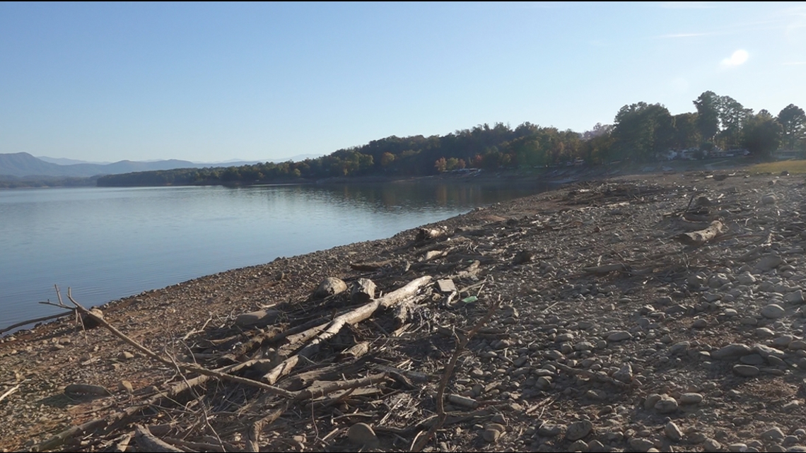 TEMA advises people to avoid Douglas Lake ‘until further notice’ as work to clear debris continues [Video]