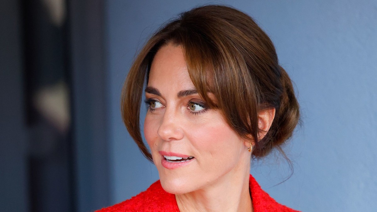 Royal biographer uncovers hidden message in Kate Middleton’s cancer statement [Video]