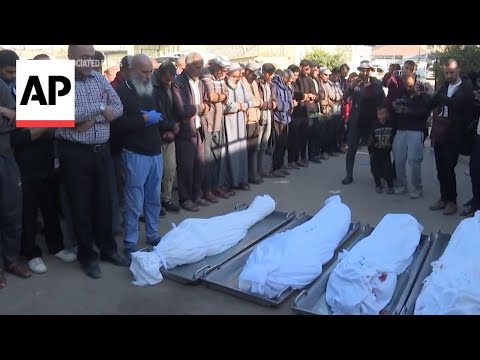 Palestinians in Khan Younis mourn relatives killed in Israeli strikes [Video]