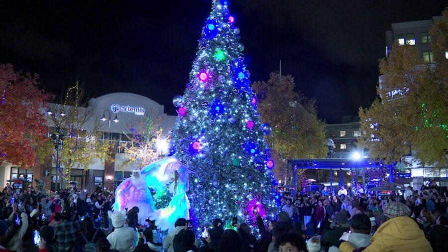 Lights On! celebration kicked off at the Gateway on Saturday night [Video]