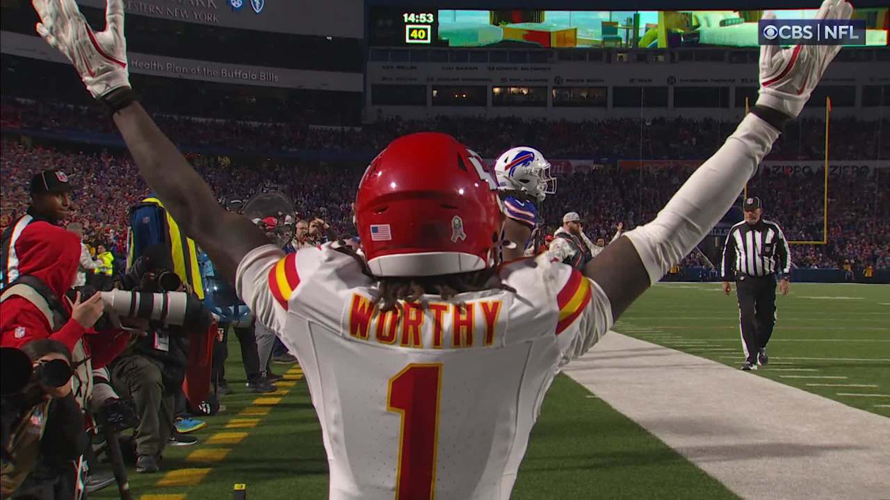 Wide Receiver Xavier Worthy’s Pylon-Reach Touchdown Ties the Game up vs the Buffalo Bills [Video]