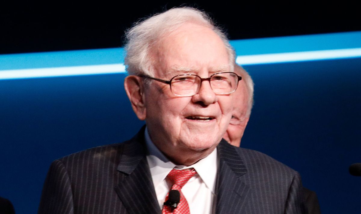 What Warren Buffett Has Said About Crypto [Video]