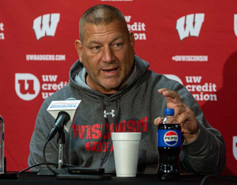 BadgerBlitz TV returns with our weekly recruiting chat with Jon McNamara [Video]