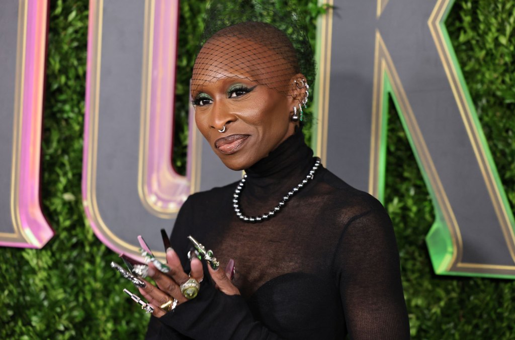 Cynthia Erivo Nails Dax Shepard Over ‘Inappropriate’ Wiping Question [Video]