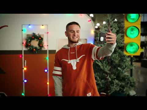 DICK’S Sporting Goods Spreads Holiday Cheer Across Texas with Simone Biles, Dak Prescott, Chris Paul and Quinn Ewers [Video]