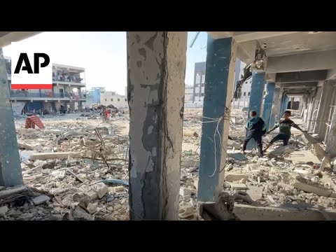 Displaced Palestinians living in school-turned shelters in Gaza City struggle with life necessities [Video]