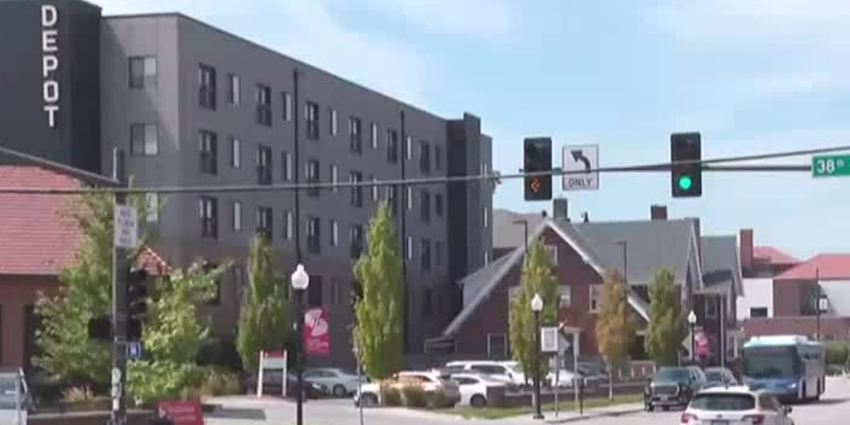 Parking in Blackstone District to be managed by Park Omaha [Video]