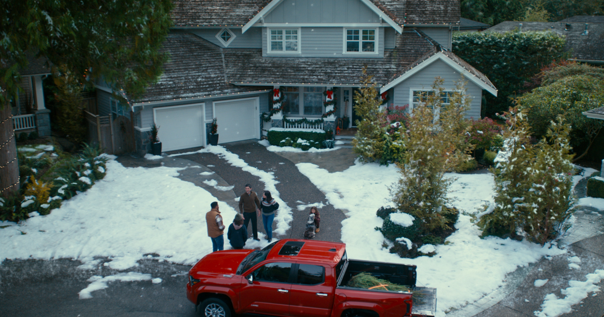 Toyota Spreads Festive Cheer This Holiday Season | PR Newswire [Video]