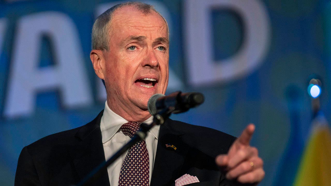 New Jersey Gov. Phil Murphy calls for federal help amid ‘very sophisticated’ drone sightings: ‘We need more’ [Video]