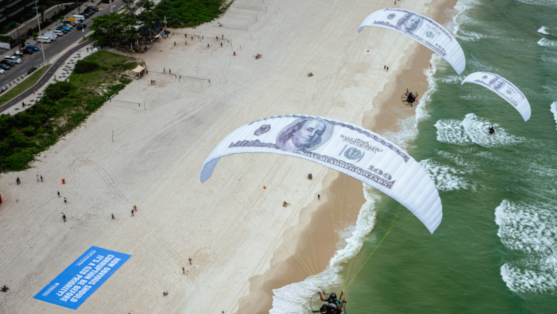 Sky-high banknotes call on the G20 to address corruption [Video]