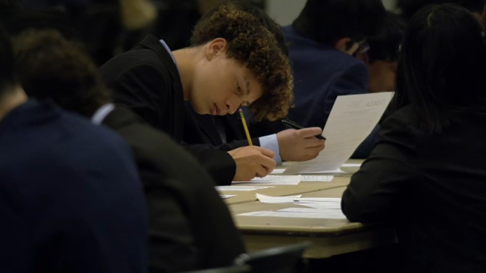 Thousands of Wake County Students Compete in Distributive Education Clubs of America Event at Raleigh Convention Center [Video]