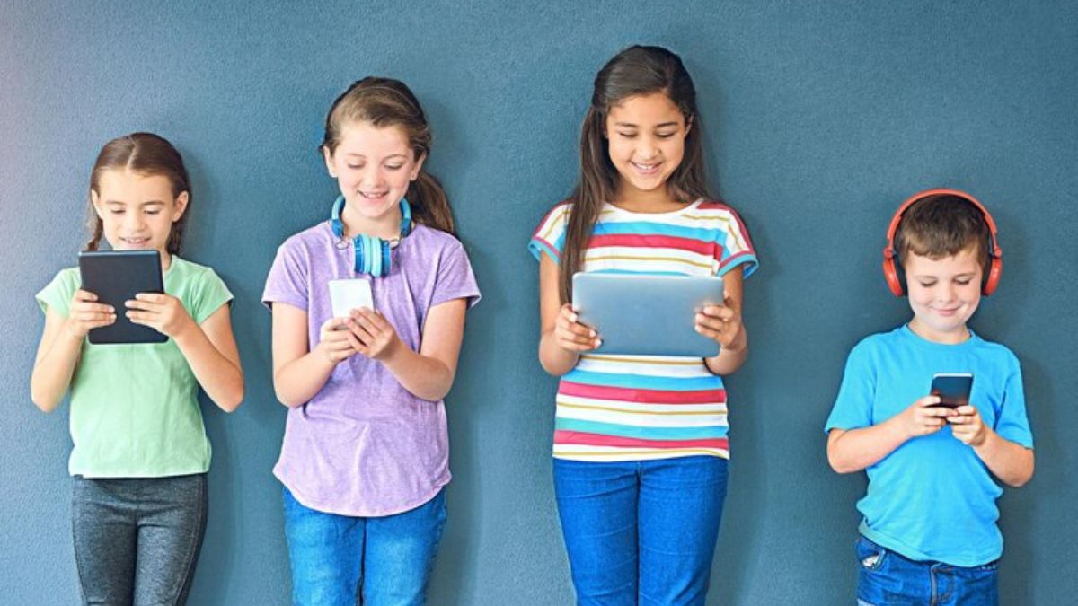 Know From Expert: The Pros and Cons of Kids Learning through Social Media<!-- --> [Video]