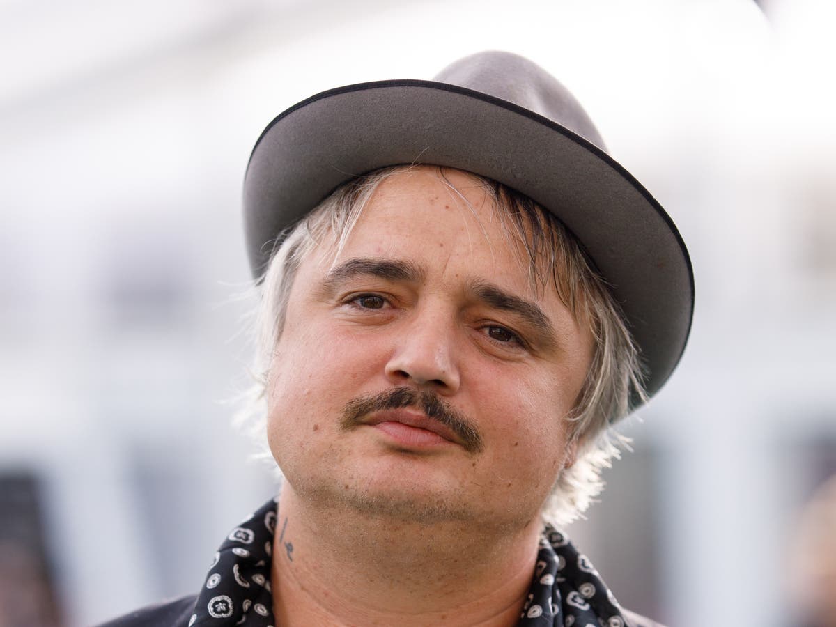 Pete Doherty shows off result of health kick after saying hes a very sick man [Video]