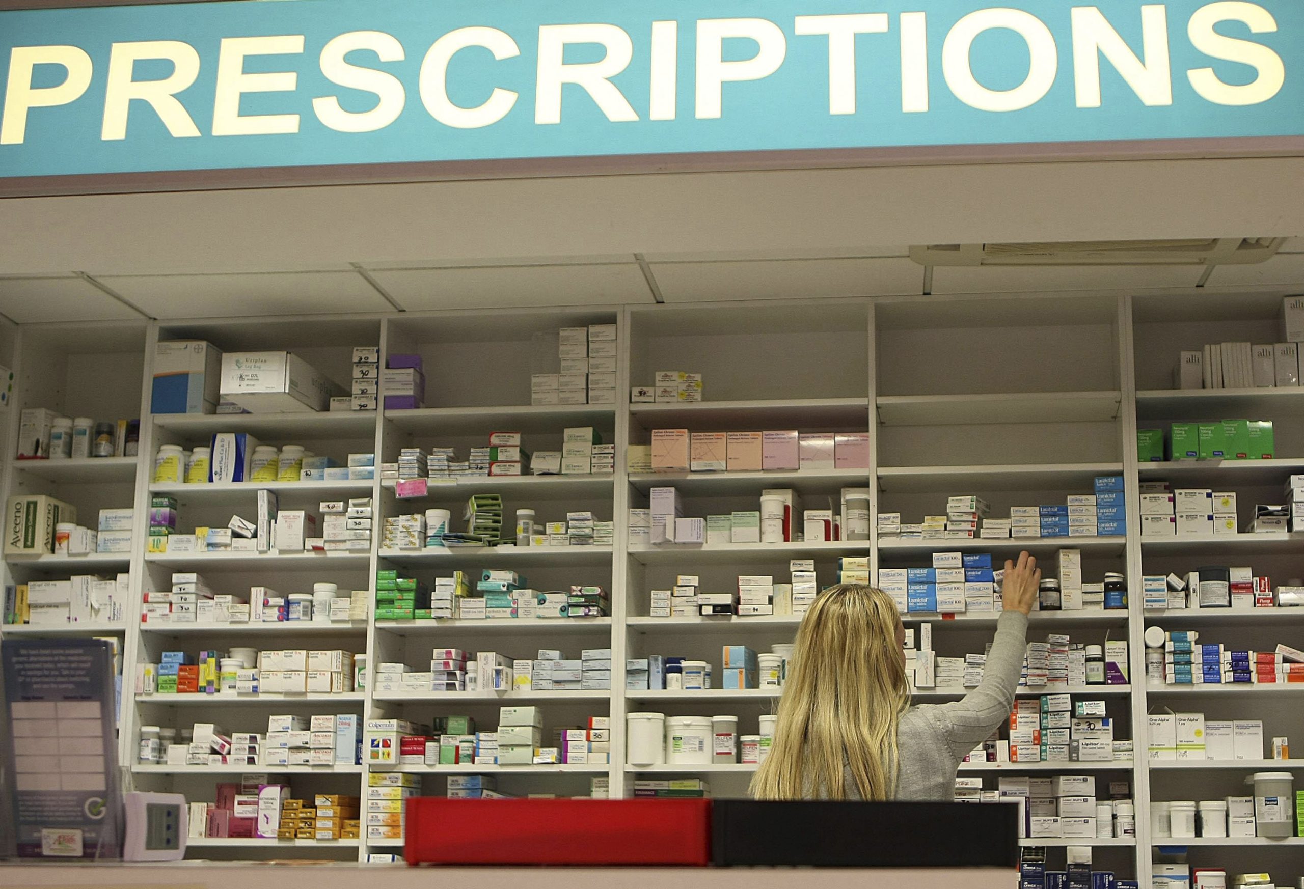 850,000 Americans Will Have Cheaper Drug Prescriptions in 2025 [Video]