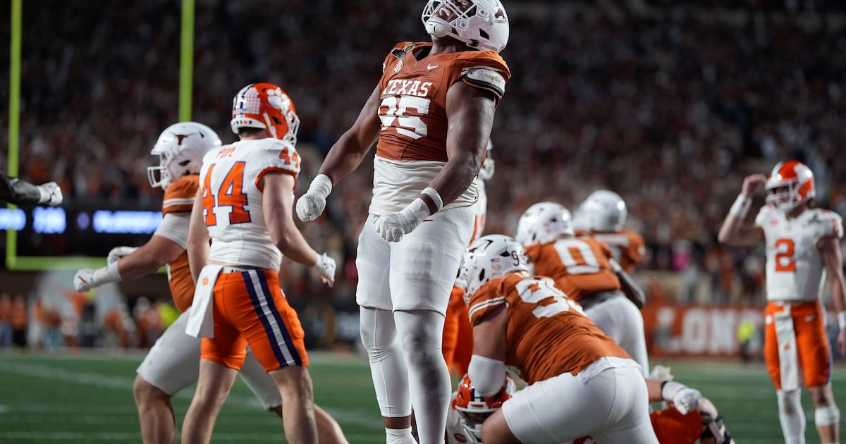 Texas’ goal-line wall will be tested by Arizona State’s wrecking ball running back Scattebo  Boston 25 News [Video]