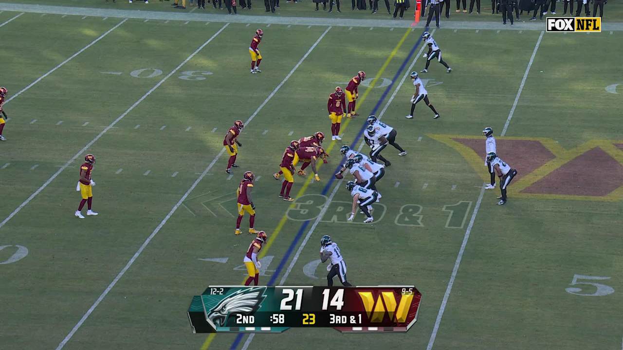 Luvu’s TFL stops Barkley for a 3-yard loss [Video]