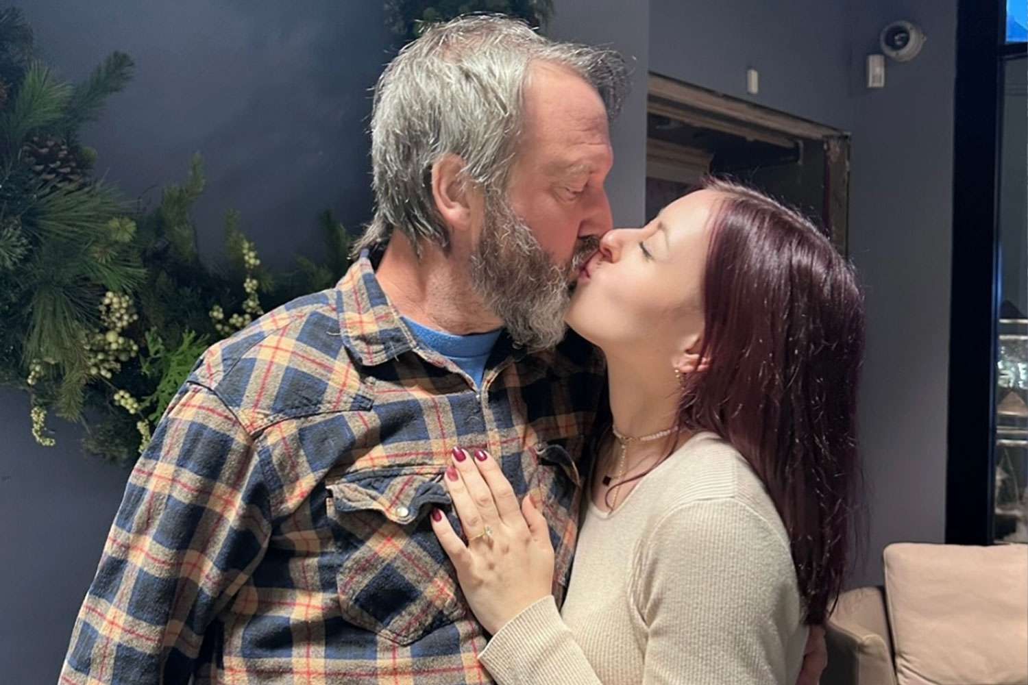 Tom Green Is Engaged  See the Photos [Video]