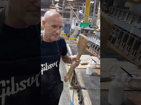 Gibson CEO builds a Gibson Les Paul – Step 3: Neck Selection [Video]