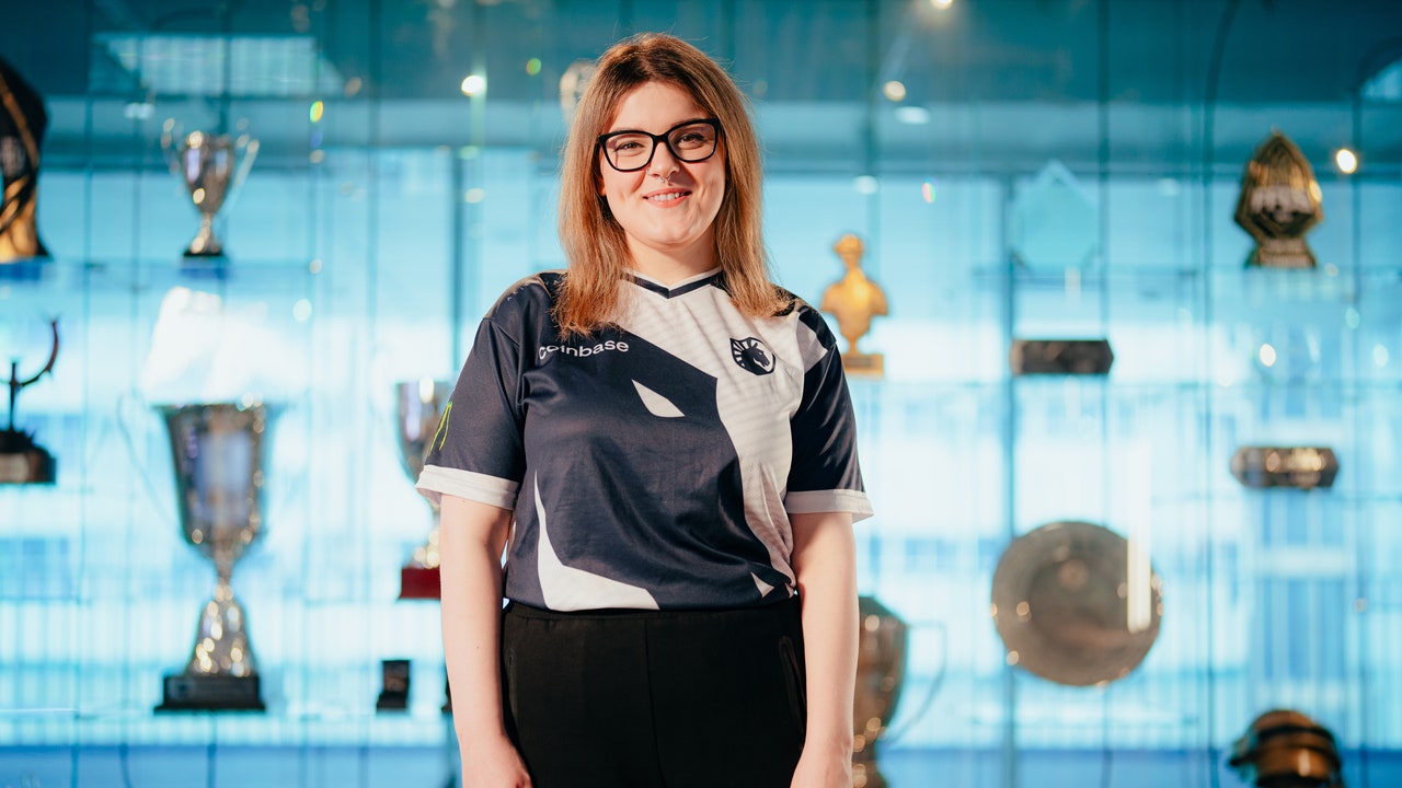 Meet Emsy, an Esports Competitor Hoping to Bring More Women Into Gaming [Video]