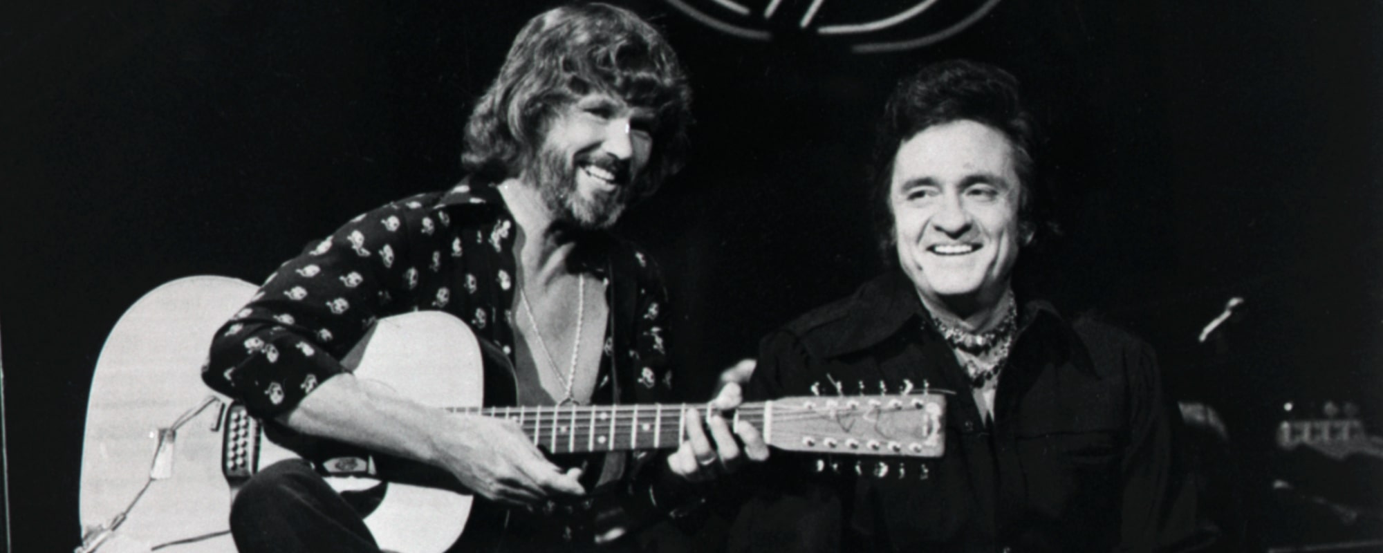 Johnny Cash, June Carter, Kris Kristofferson, and Rita Collidge Perform a Country Christmas Classic in Timeless Throwback Video